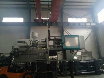 Αυτόματη μηχανή σχηματοποίησης εγχύσεων προϊόντων φλυτζανιών PP βιομηχανική με 12 κοιλότητες